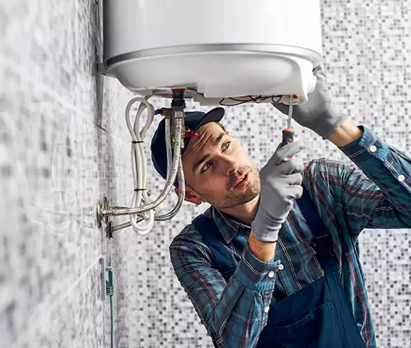 Expert Plumber for Hot Water Tank Maintenance in Winchester, KY: Schedule Reliable Maintenance Services with Us
